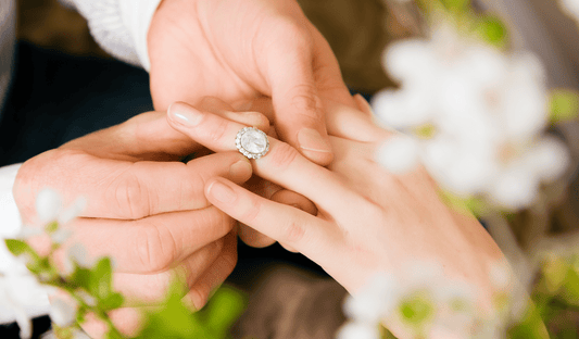 Top Engagement Ring Trends and Wedding Ring Trends in 2025 - Finest 4C's
