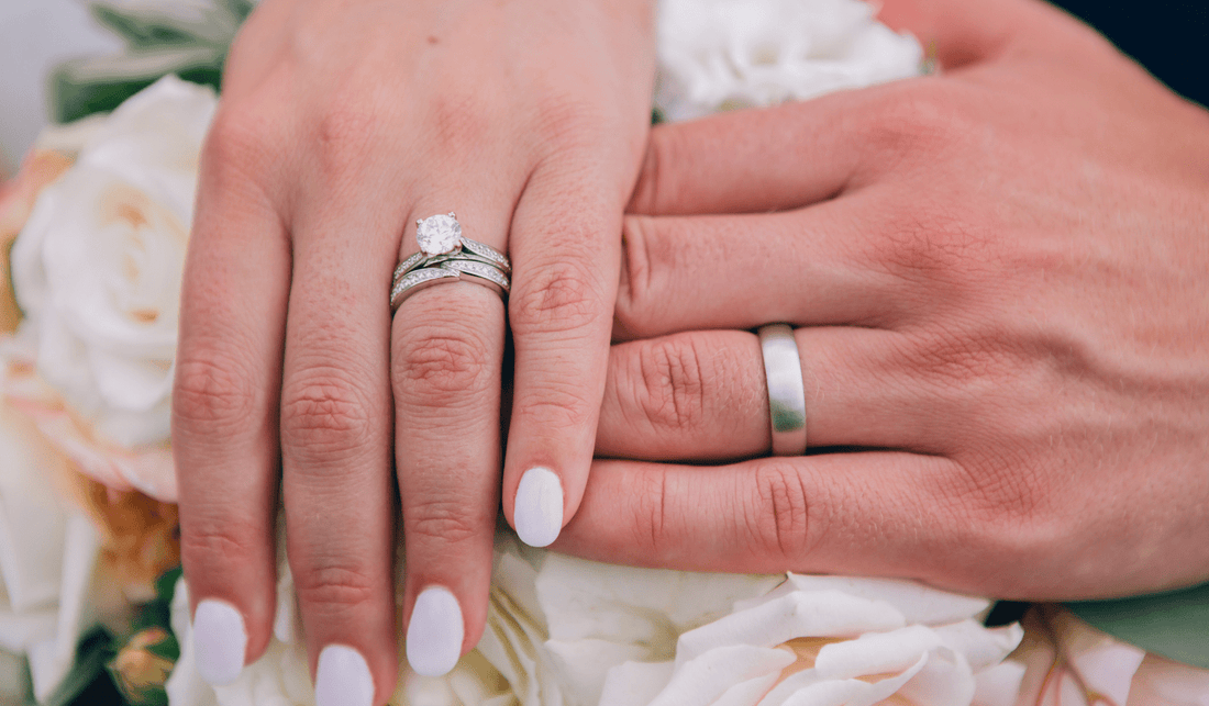 What is the Difference Between Engagement Ring and Wedding Ring? - Finest 4C's