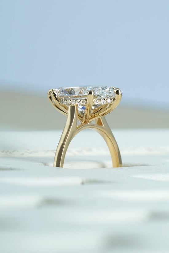 Bellla 3 ct  Marquise solitaire in 18k yellow  gold with hidden halo