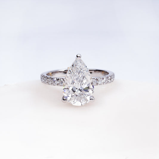 Aylah Pear Lab-Grown Diamond Solitaire Ring in Platinum