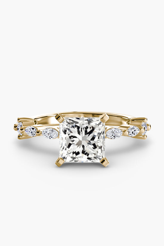 Solitaire with Eternity Pavé