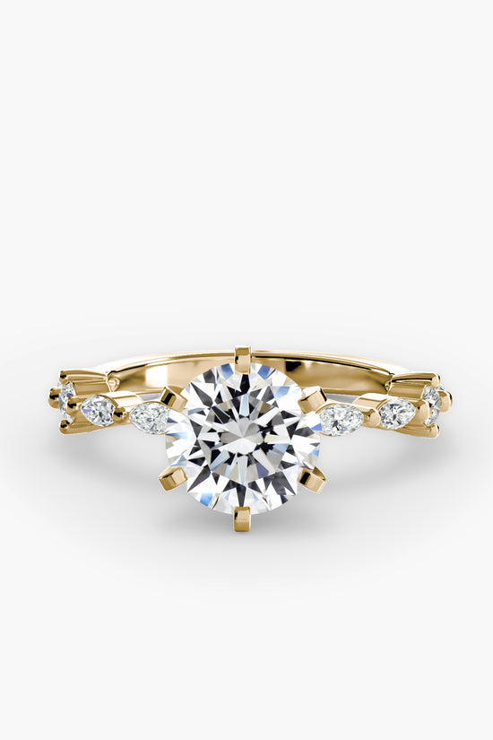 Solitaire with Eternity Pavé