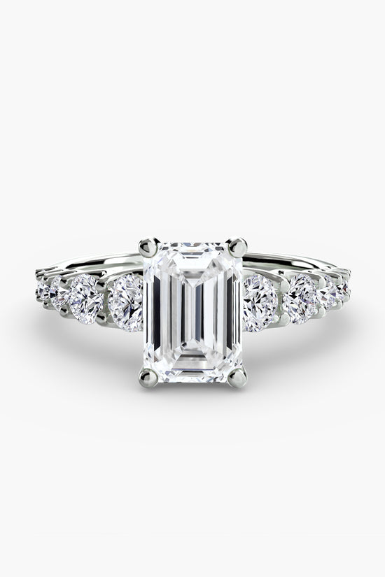 The Graduated Accent Ring