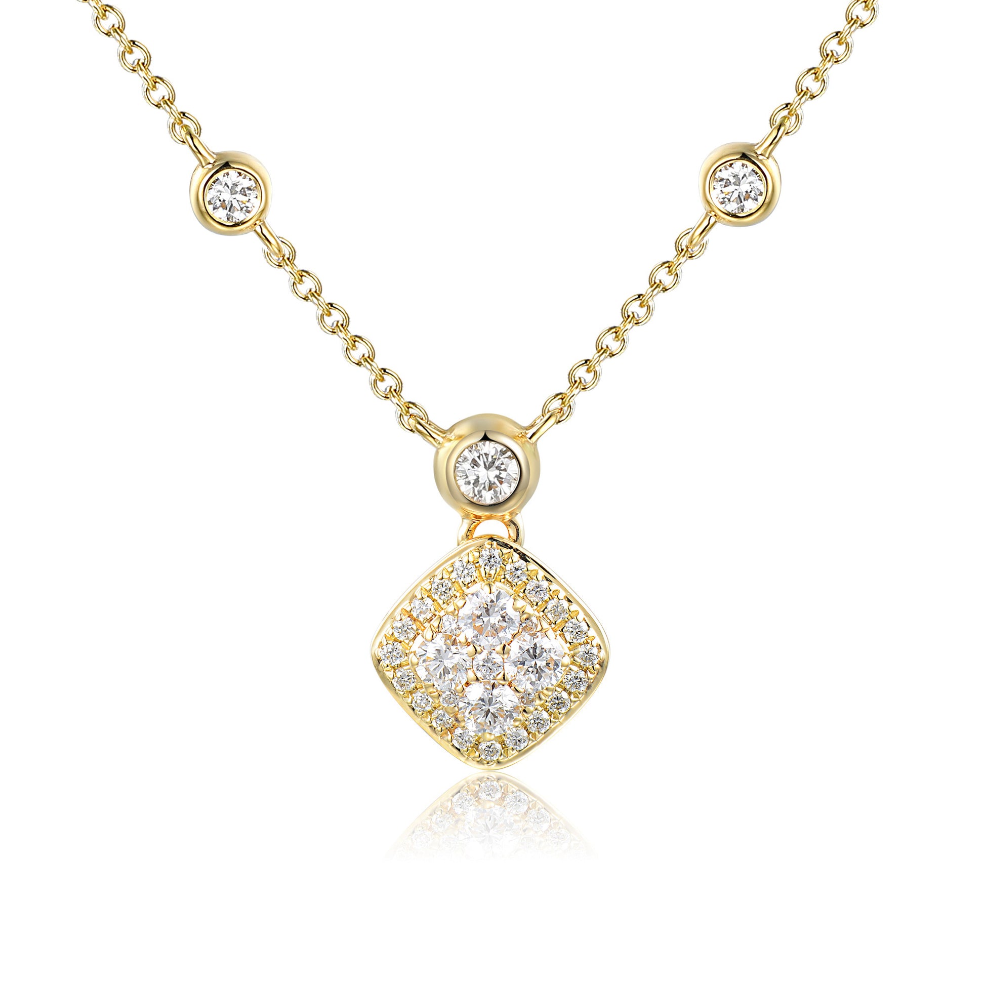 Rubover & Micro Set Round Brilliant Cut Diamond Circle Shape Cluster Necklace