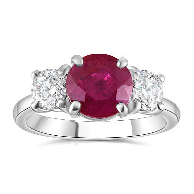 Ruby Trilogy Round Brilliant with Round cut diamond sides