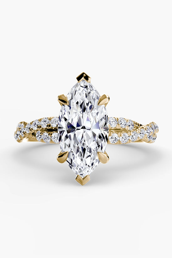 The Twisted Pavé Solitaire